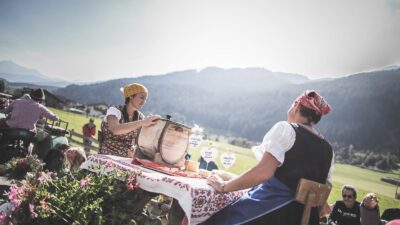 Almabtrieb im Jaufental beim Wanderhotel Jaufentalerhof in Südtirol© Kottersteger