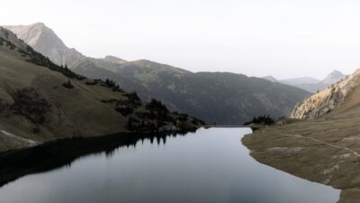 Drei Seen Wanderung im Tannheimer Tal mit Franz vom Wanderhotel Lumberger Hof© Cam Poetry