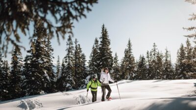 Das Wanderhotel Wieser im Eisacktal ist optimal für geführte Schneeschuhwanderungen und Winterwanderungen in Sterzing.© TV Sterzing