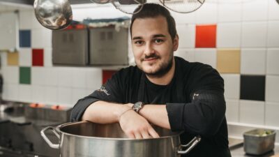 Haubenküche und traditionelle Tiroler Gerichte zaubert das Restaurant im Chesa Monte in Fiss.© Chesa Monte