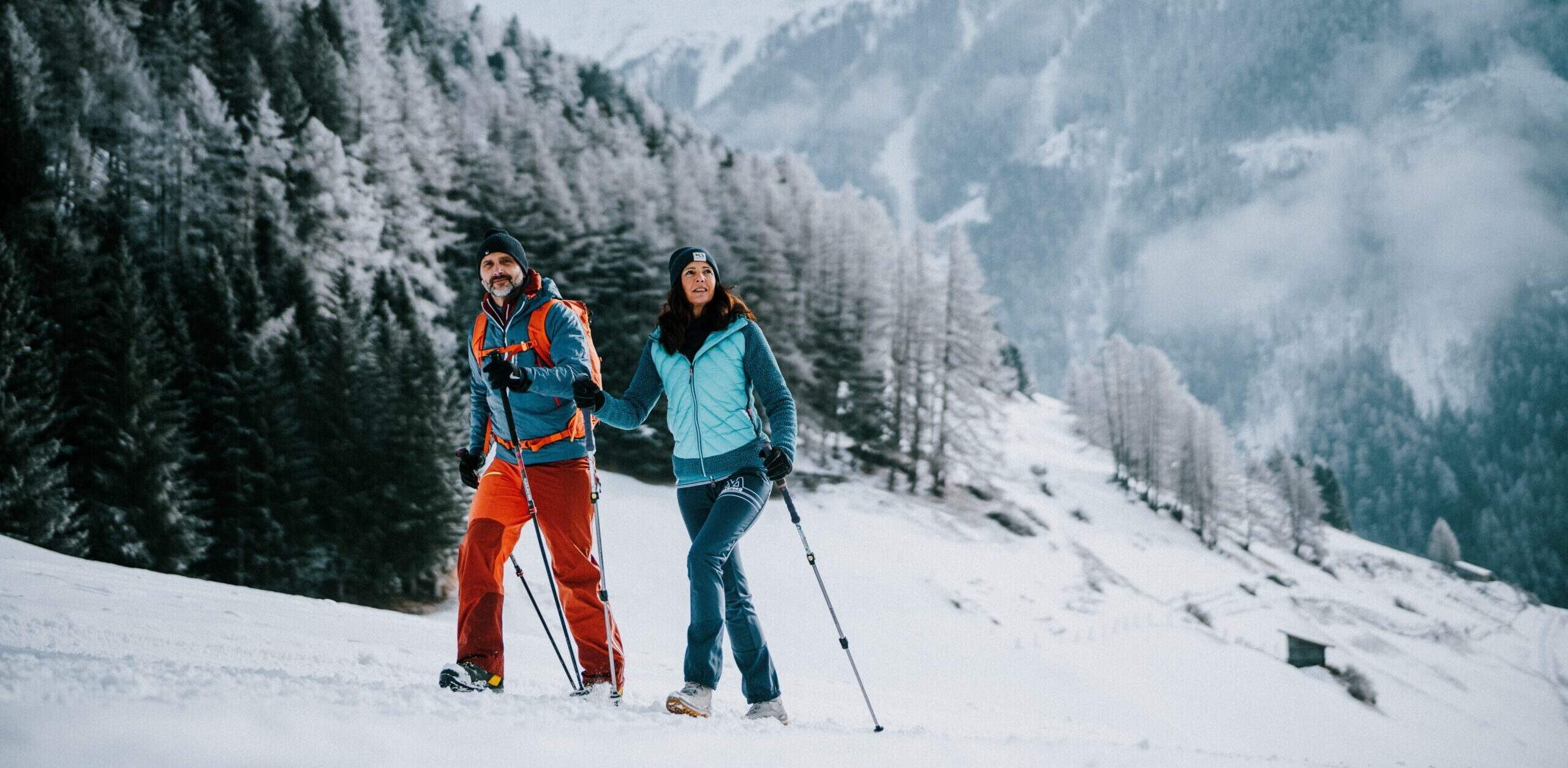 Winterwandern in Kals am Großglockner bei deinem Winterurlaub in Österreich.