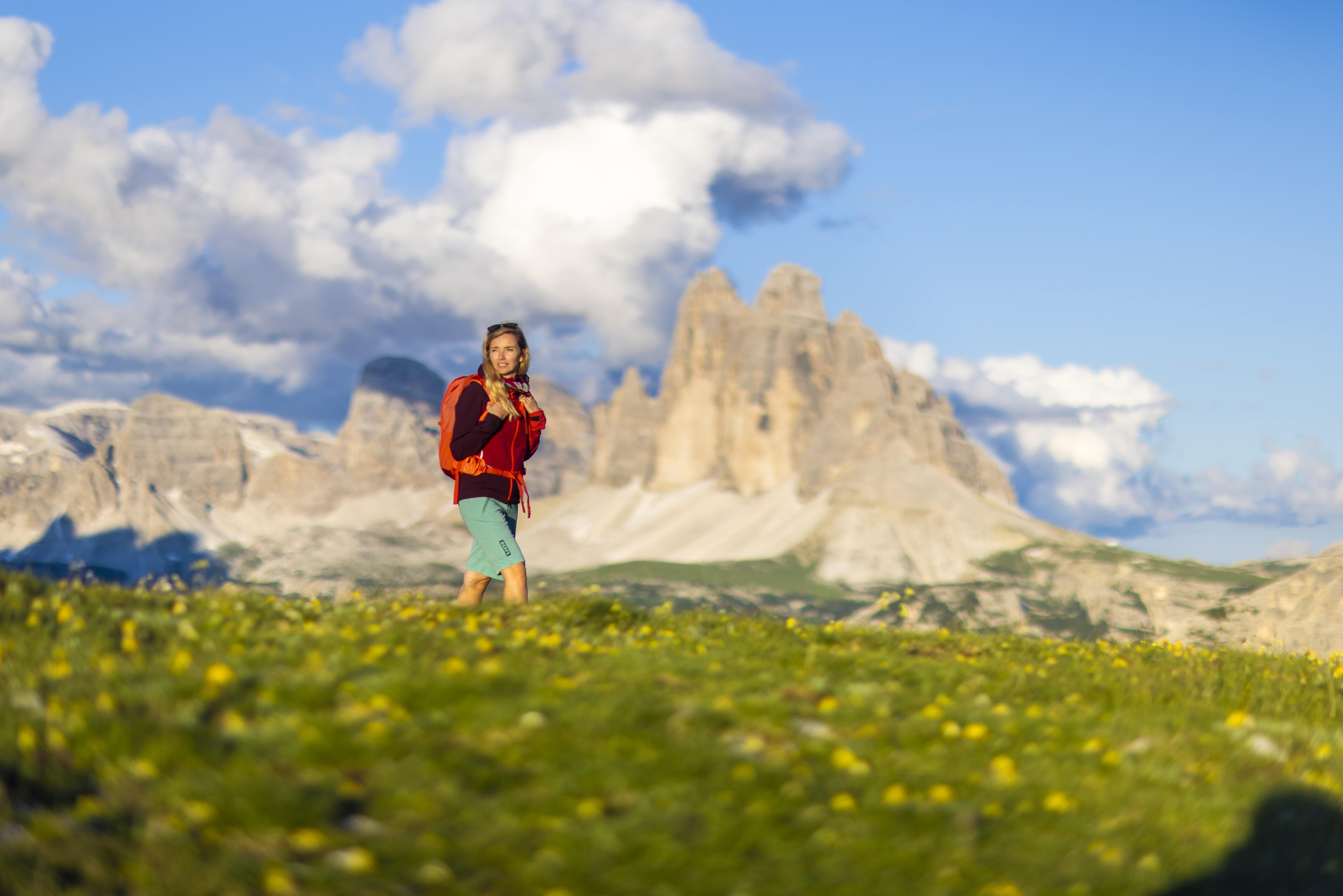 Ein Wanderurlaub für Singles in Österreich bringt schöne Begegnungen und tolle Ausblicke.