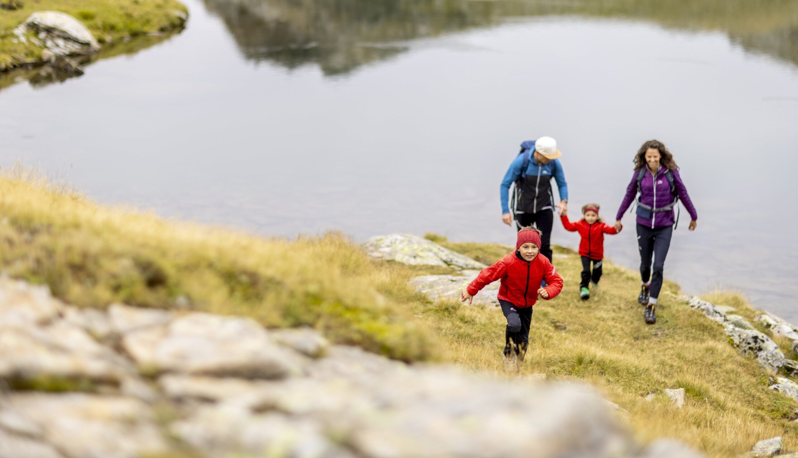 Ein Wanderurlaub mit Kindern in Südtirol schmeißt zusammen.