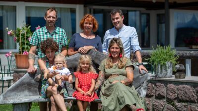 Die Gastgeberfamilie im Wanderhotel Regina in Ritten, Südtirol@Michael Lintner