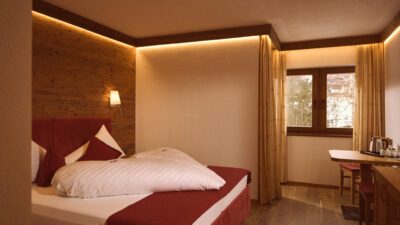 Urlaub zu zweit? Die Zimmer des Wanderhotel Sonnalp für einen schönen Wanderurlaub in Tirol für Paare.© Hotel Sonnalp