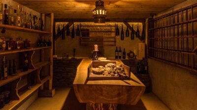 Specklager im historischen Gratznhäusl beim Wanderhotel Erlebnisort Gassenhof im Eisacktal© Erlebnisort Gassenhof